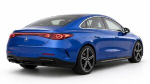 Mercedes-Benz CLA EV का रियर डिजाइन और एलईडी टेल लाइट लुक