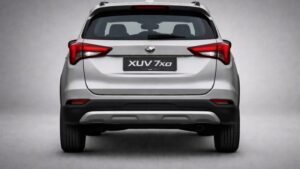 XUV 7XO 7 सीटर बेस मॉडल रियर व्यू डिजाइन और बैक लुक