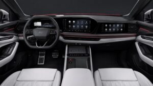 नई Audi Q9 का ट्रिपल स्क्रीन डिजिटल डैशबोर्ड और हाईटेक इंटीरियर डिजाइन
